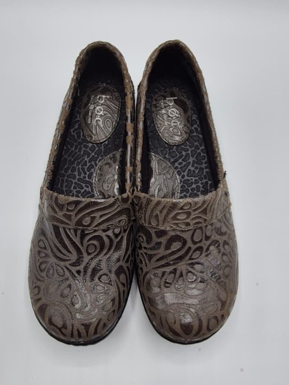 b.o.c. Women's Embossed Slip-On Flats in Taupe Brown